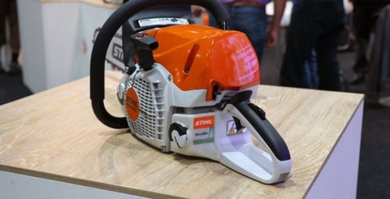 Stihl MS-462 Powerful Petrol Chainsaw, 30 Inch, 72.2cc, 6hp