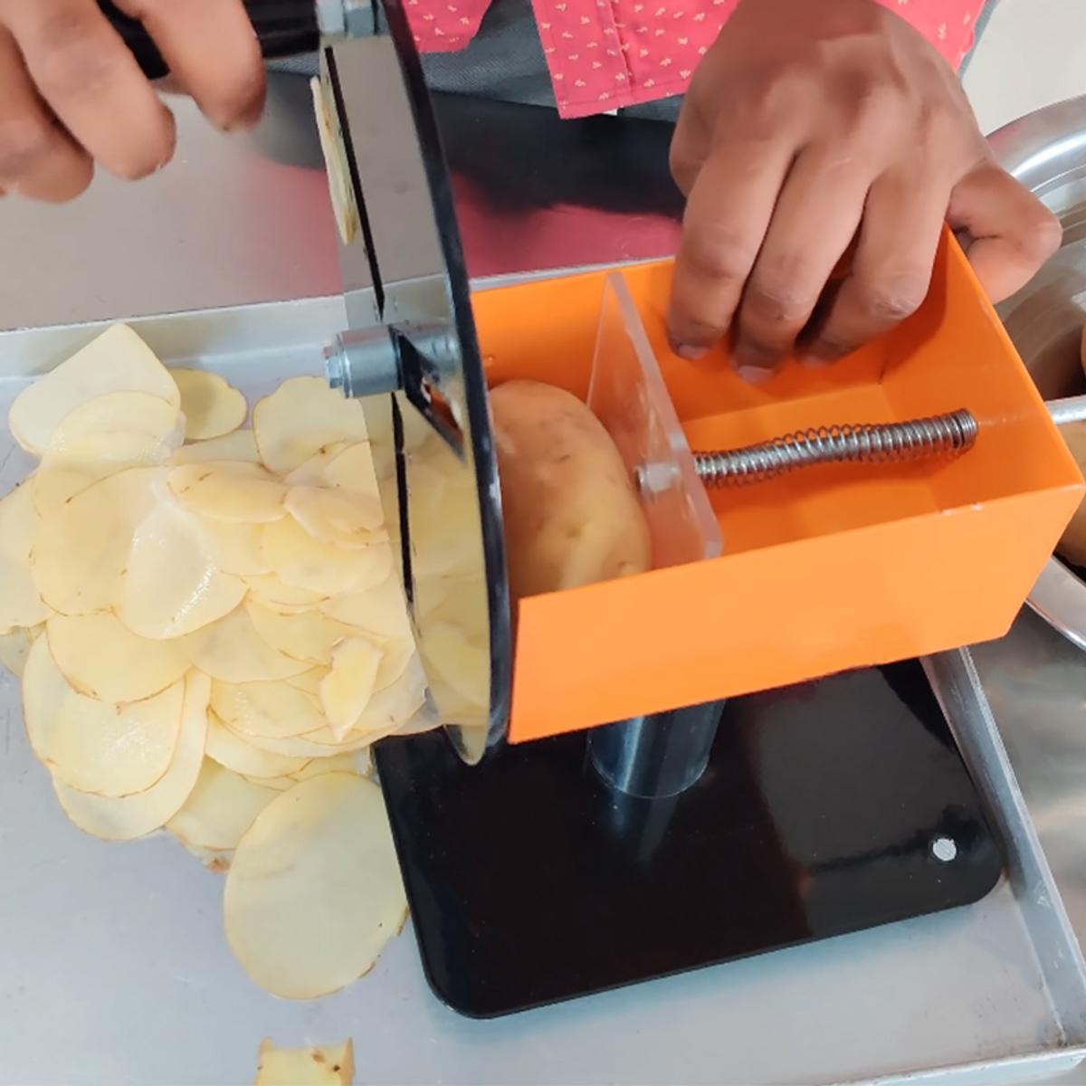 Hand Operated 3 Blades Potato Wafer Machine MS Body