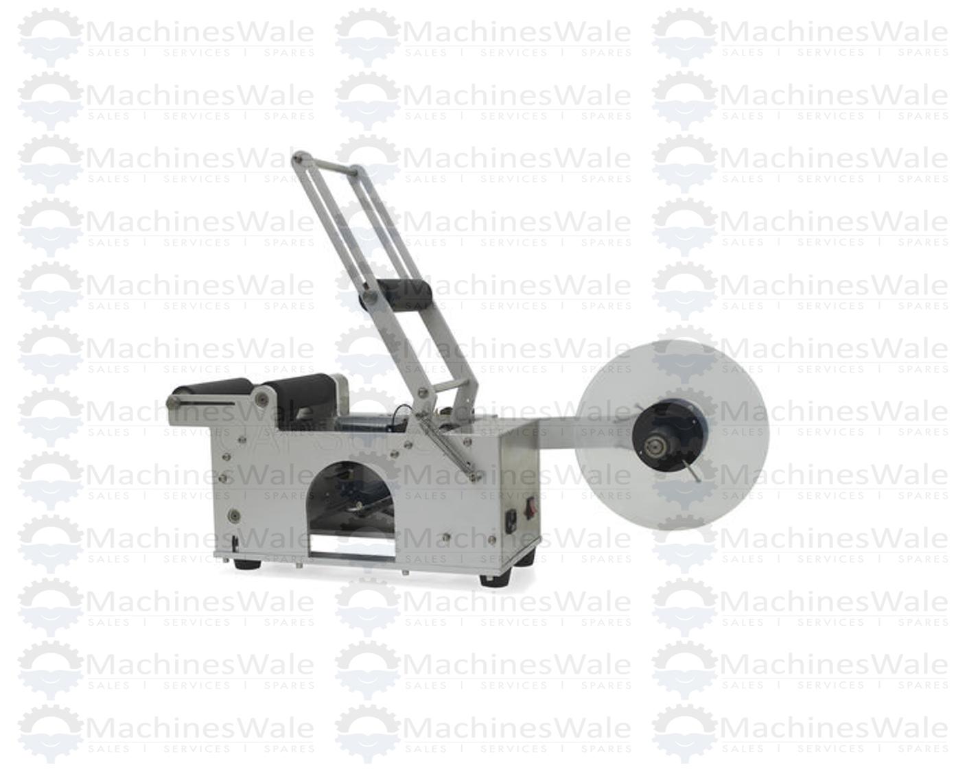 Semi Automatic Round bottle Labeling